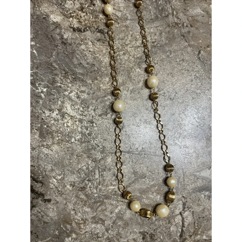 Vintage‎ Gold Tone Faux Pearl Beaded Long Necklace